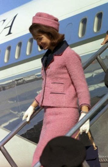 jacqueline kennedy portrait souvent des chanel|jackie kennedy purple Chanel suit.